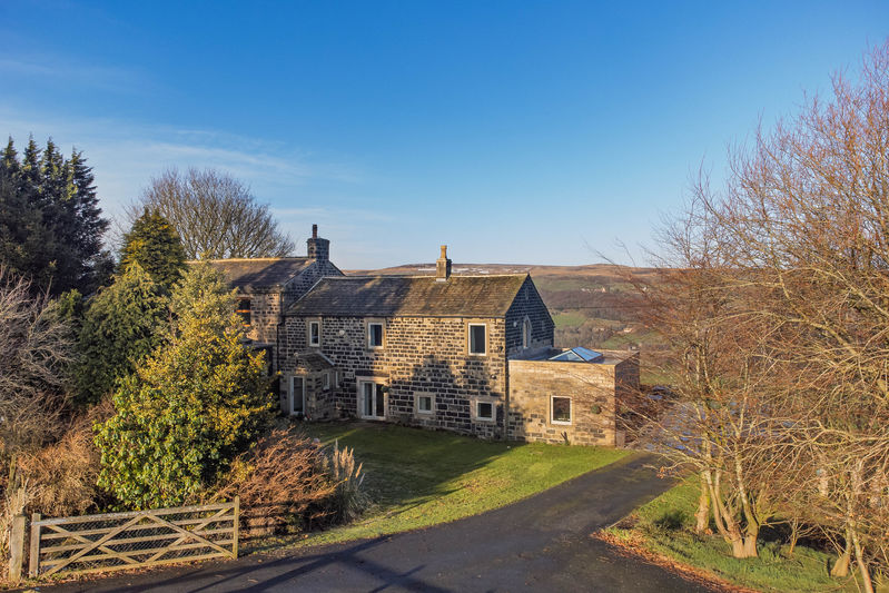 The Long Causeway Brearley